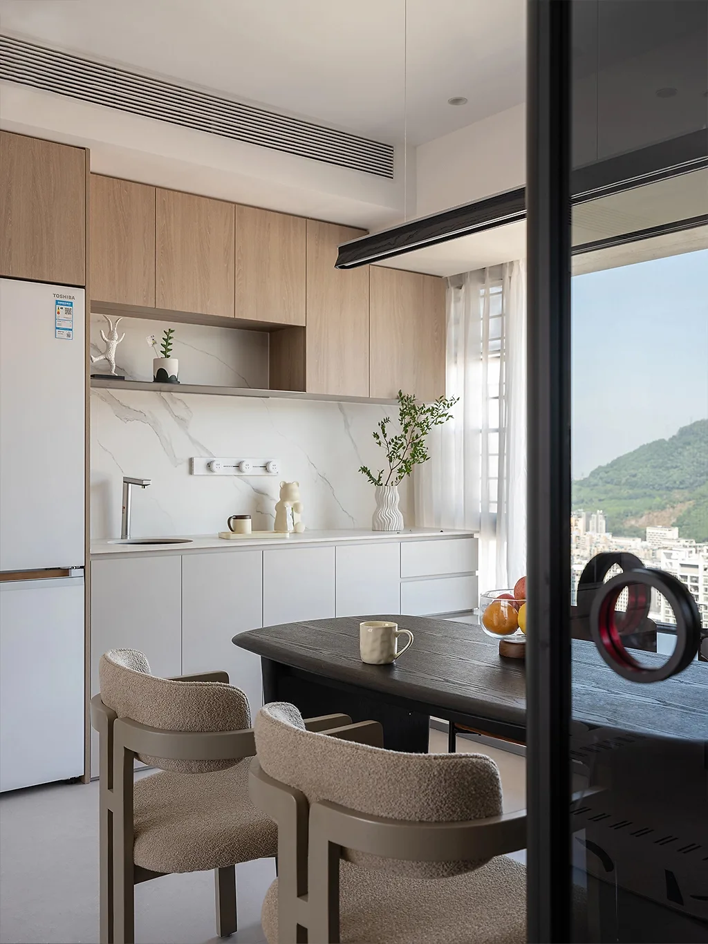 Панель XJ-S0008 в интерьере
