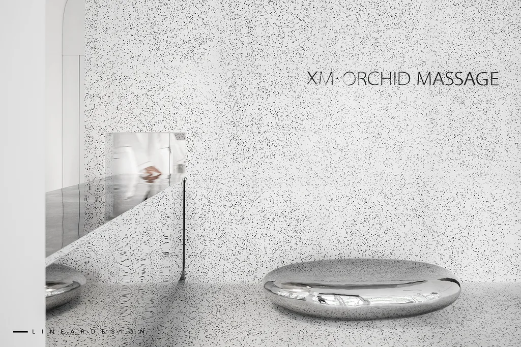 Панель XJ-M7010 в интерьере